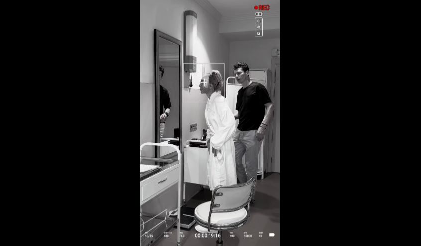 Первые сутки после полной подтяжки всего лица. 